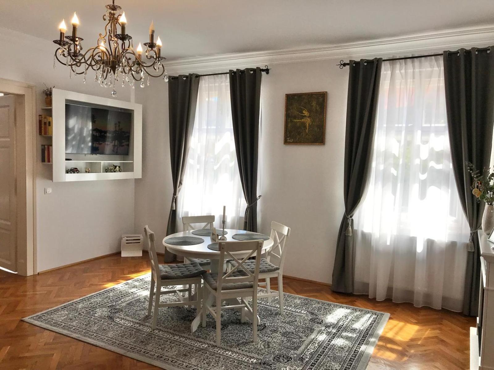 Residence Piata Armelor Sibiu Extérieur photo